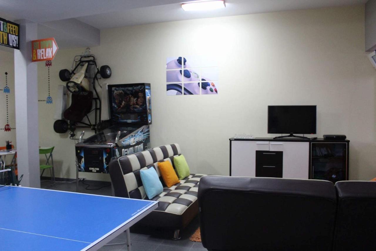 Villa Quinze - Luxurious 3 Bedroom Villa With Private Pool And Games Room & Amazing Views Ponta Delgada  Ngoại thất bức ảnh